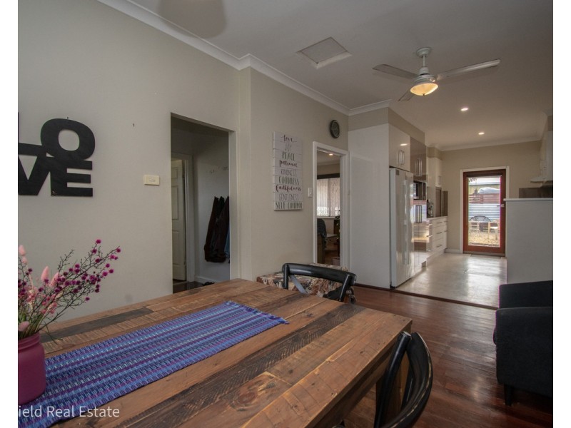 15 Oxford Street, Gledhow WA 6330