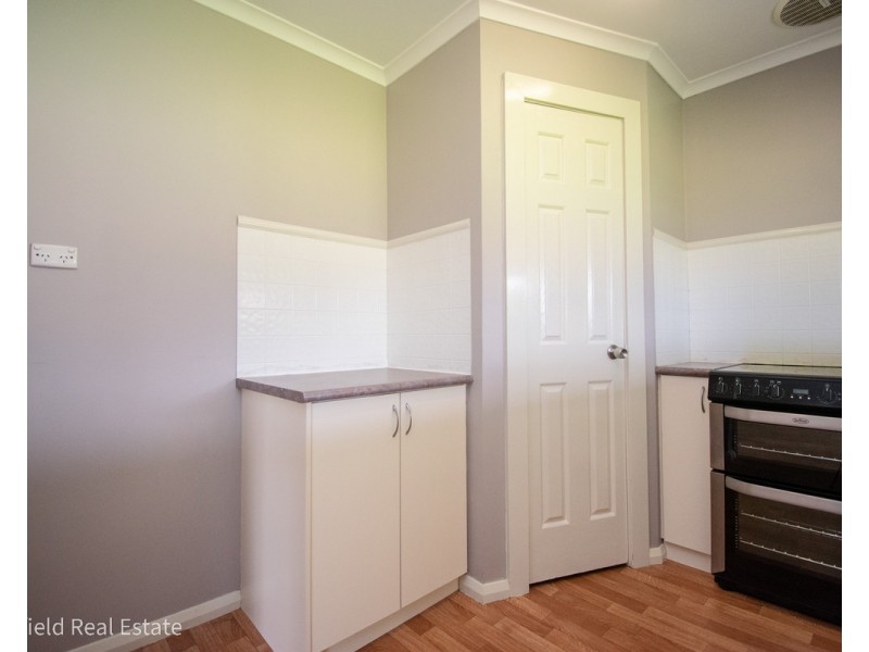 66 Douglas Drive, Millbrook WA 6330