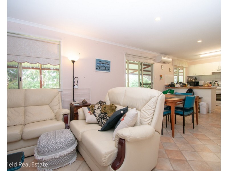 66 Douglas Drive, Millbrook WA 6330