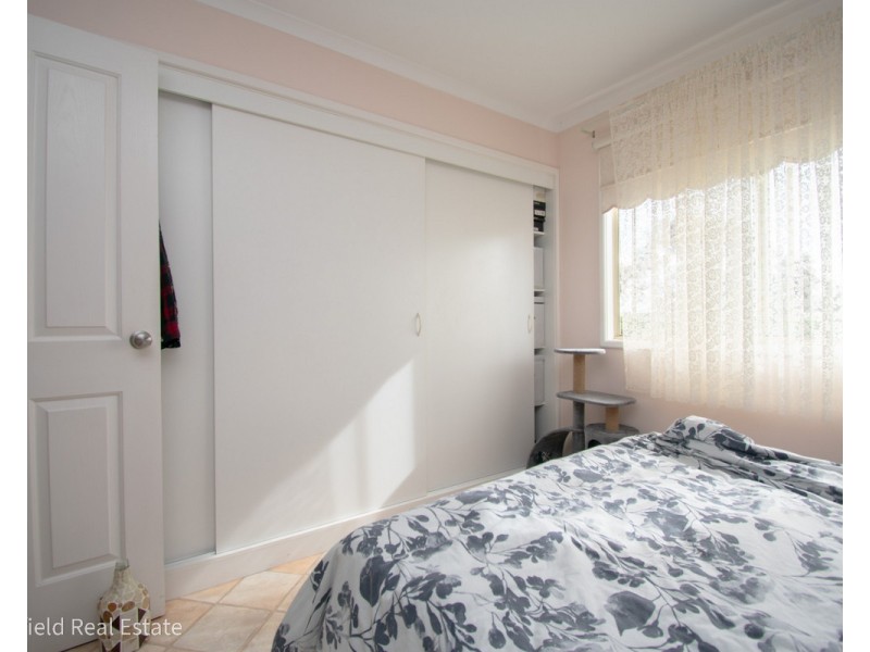 66 Douglas Drive, Millbrook WA 6330