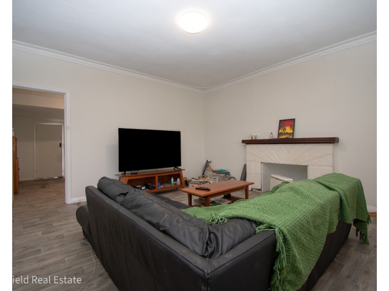 34 Leslie Street, Yakamia WA 6330