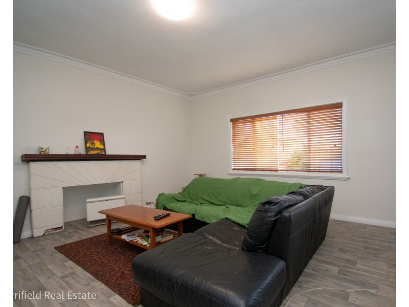 34 Leslie Street, Yakamia WA 6330