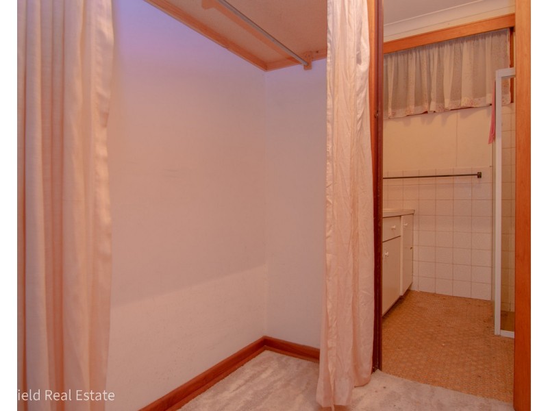 25 Munster Avenue, Mount Clarence WA 6330