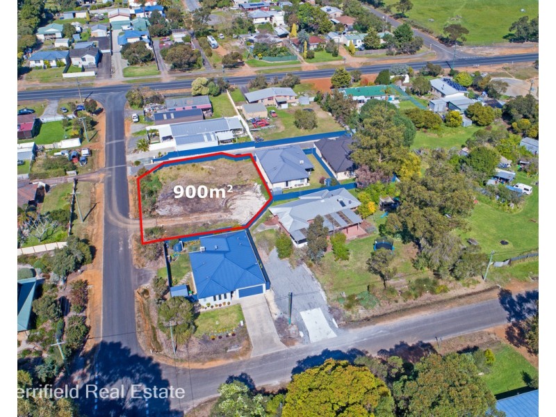 15 Webb Street, Mckail WA 6330