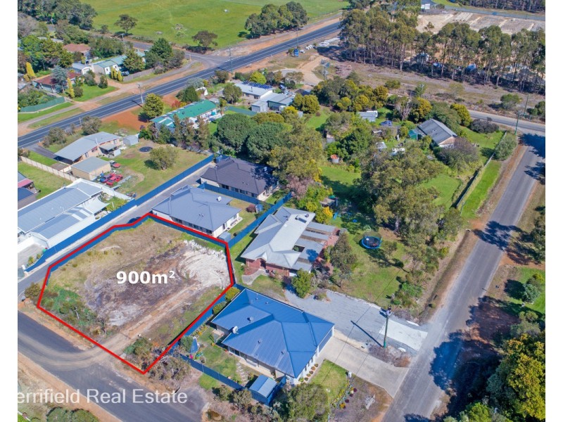 15 Webb Street, Mckail WA 6330