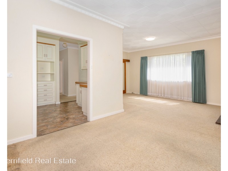 1 Beresford Street, Mira Mar WA 6330