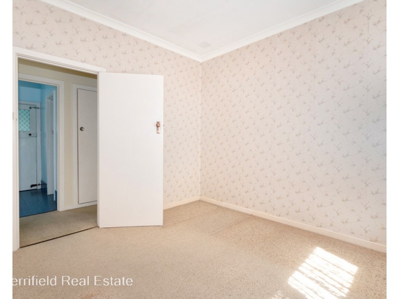 1 Beresford Street, Mira Mar WA 6330