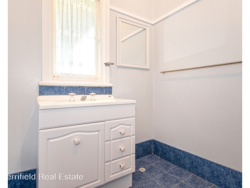 1 Beresford Street, Mira Mar WA 6330