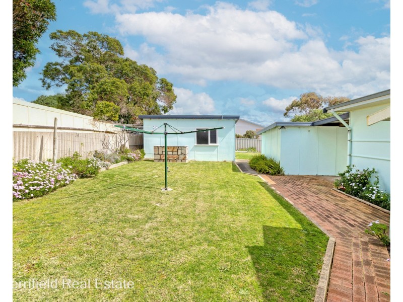 1 Beresford Street, Mira Mar WA 6330