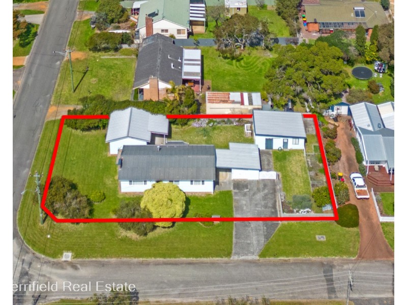 1 Beresford Street, Mira Mar WA 6330
