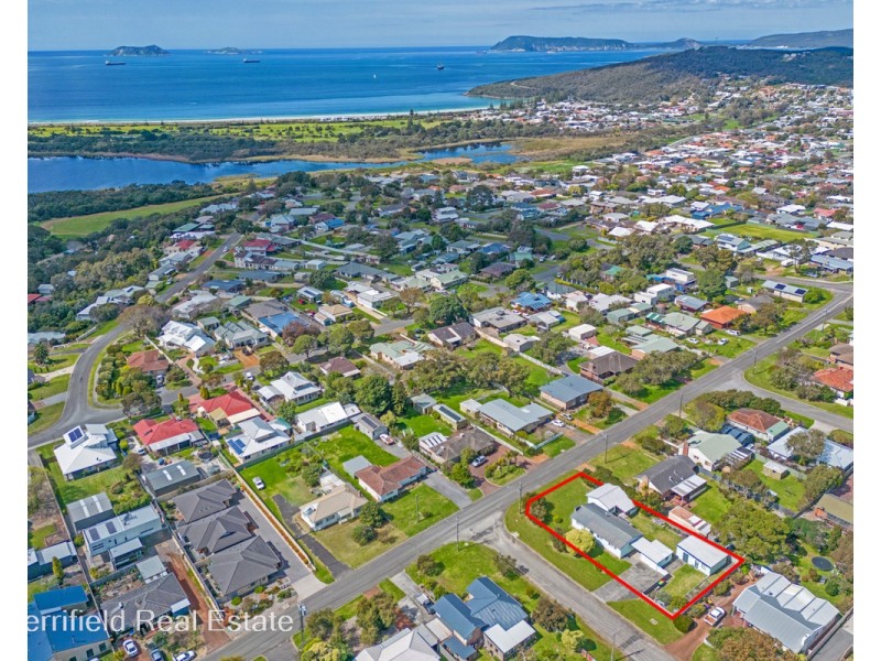 1 Beresford Street, Mira Mar WA 6330