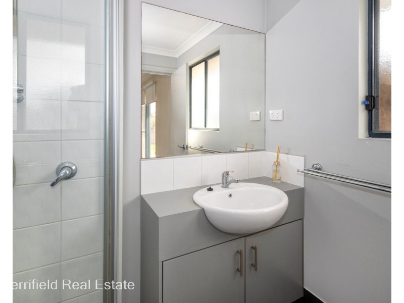 5/66 Carbine Street, Orana WA 6330