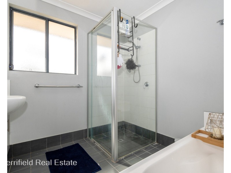 5/66 Carbine Street, Orana WA 6330