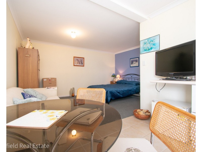 36A Hanson Street, Mira Mar WA 6330