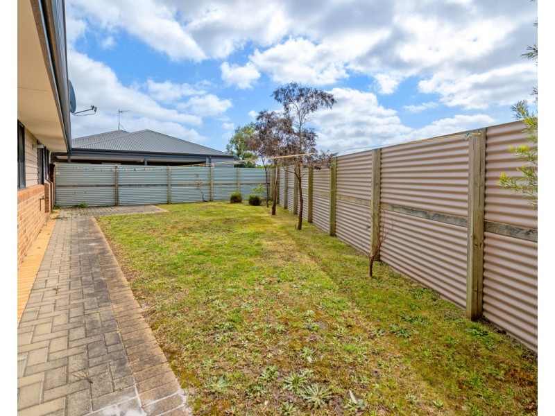 5/66 Carbine Street, Orana WA 6330