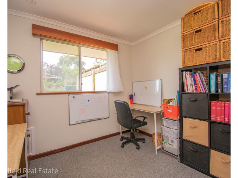 18 Harvey Road, Warrenup WA 6330