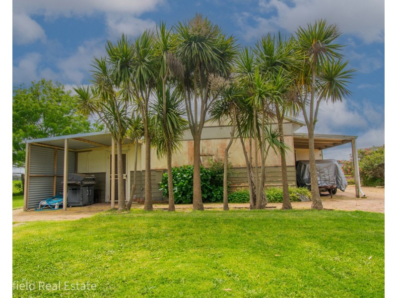 18 Harvey Road, Warrenup WA 6330