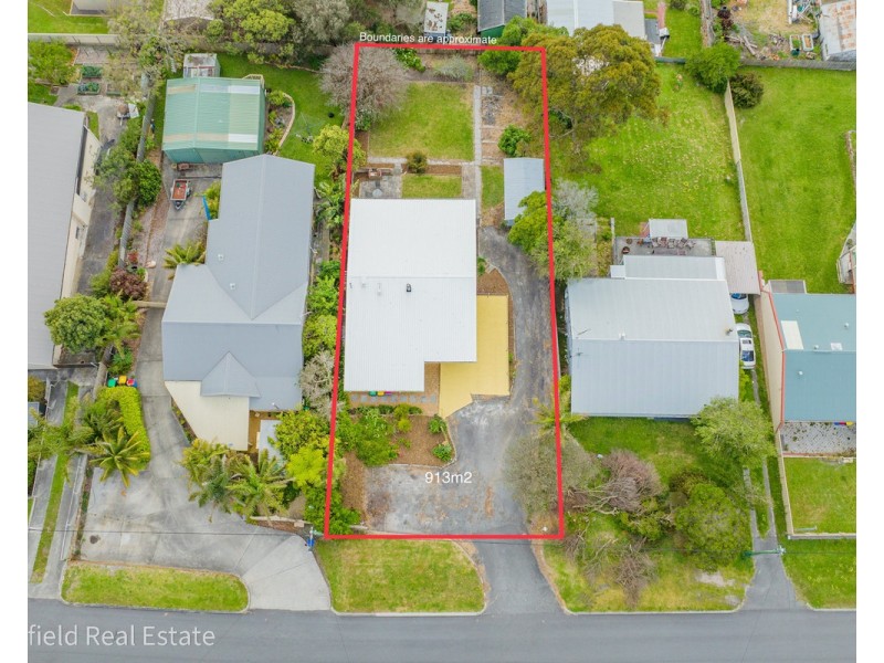 10 Melrose Street, Mount Melville WA 6330