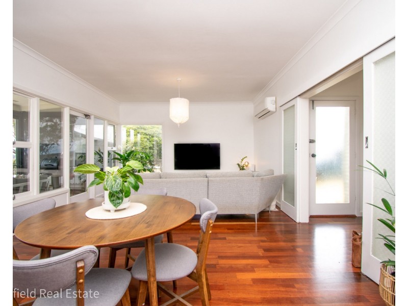 10 Melrose Street, Mount Melville WA 6330