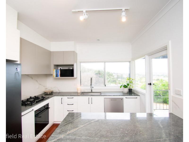 10 Melrose Street, Mount Melville WA 6330