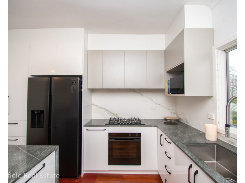 10 Melrose Street, Mount Melville WA 6330