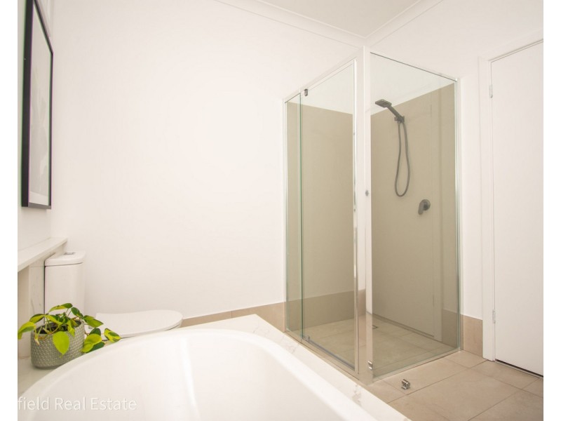 10 Melrose Street, Mount Melville WA 6330