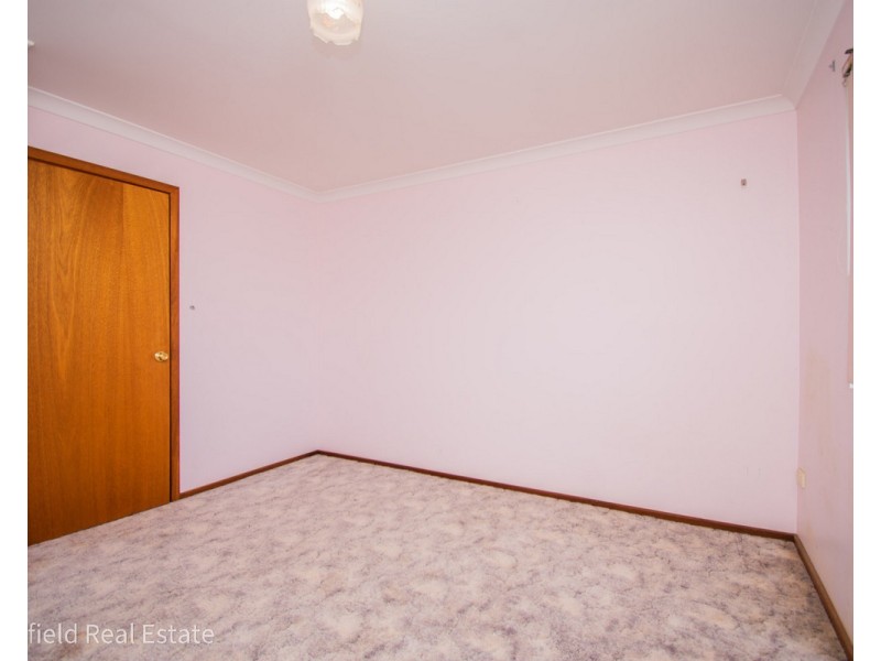 16 Barnesby Drive, Yakamia WA 6330