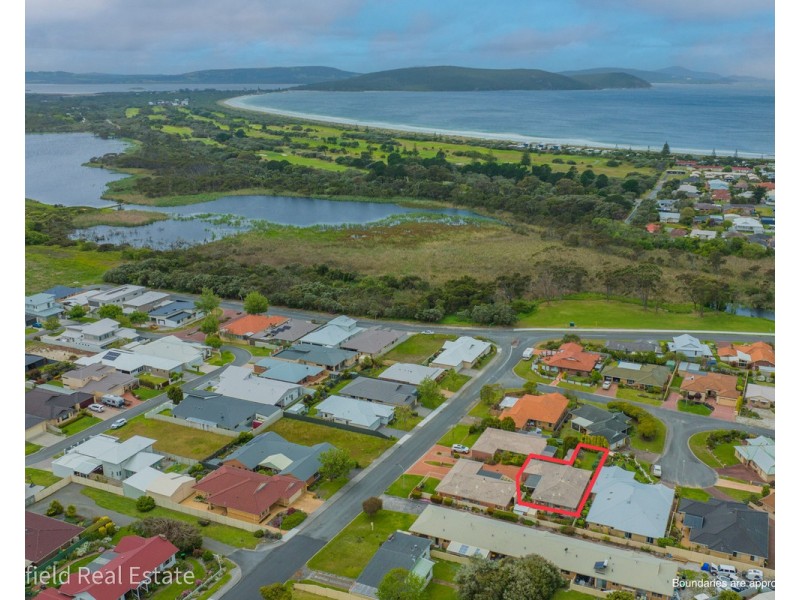 2/41 Wollaston Road, Middleton Beach WA 6330