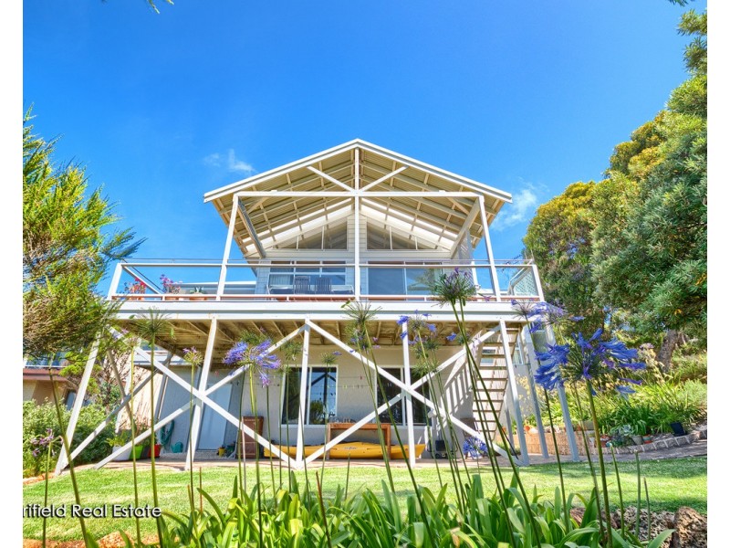 18 Austin Road, Goode Beach WA 6330