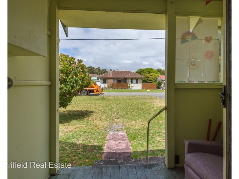 12 Hillman Street, Spencer Park WA 6330