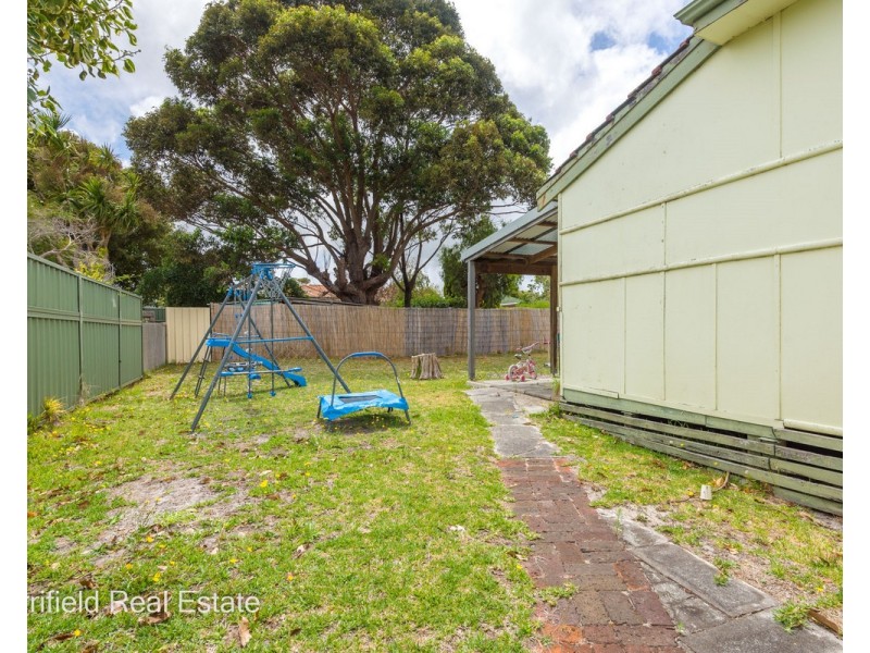 12 Hillman Street, Spencer Park WA 6330