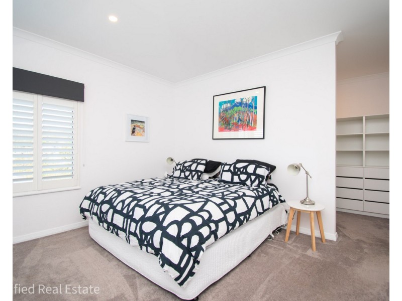 8A Beauchamp Street, Mira Mar WA 6330