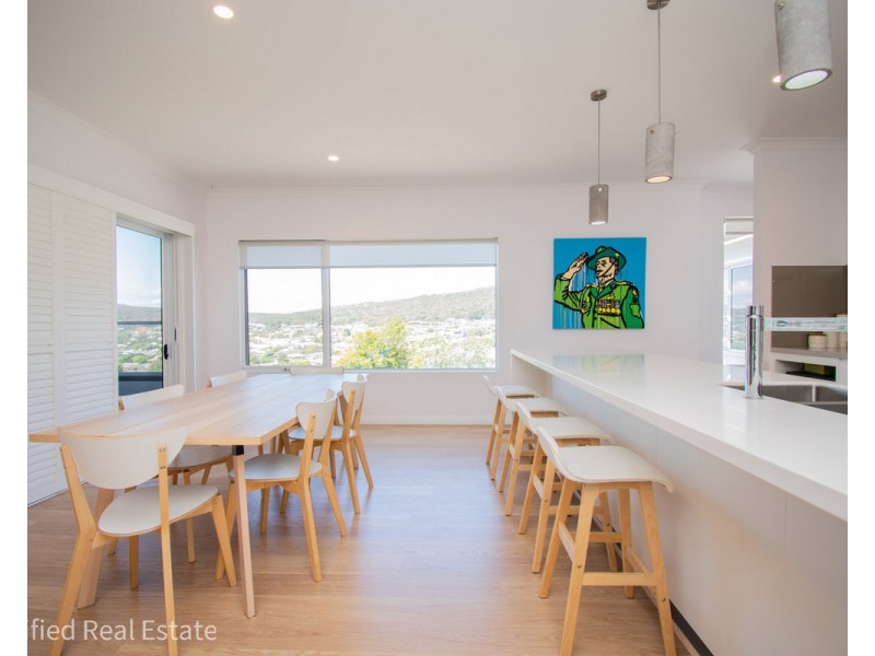 8A Beauchamp Street, Mira Mar WA 6330