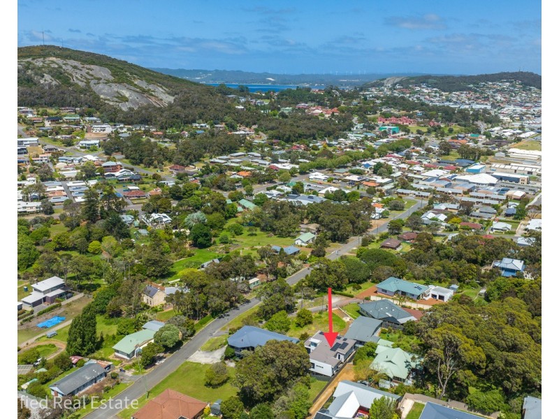 8A Beauchamp Street, Mira Mar WA 6330