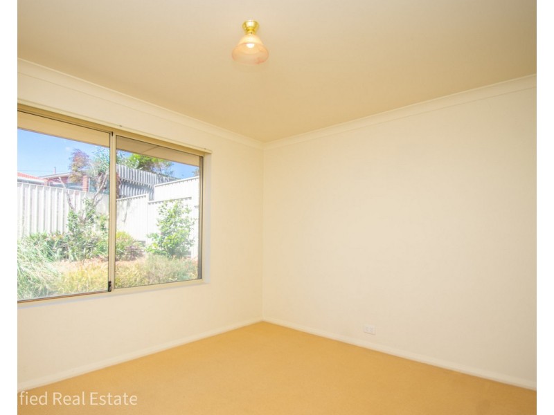 15 Chauncy Way, Spencer Park WA 6330