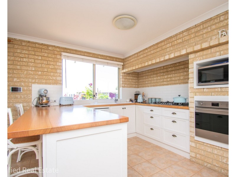 86 Allwood Parade, Bayonet Head WA 6330