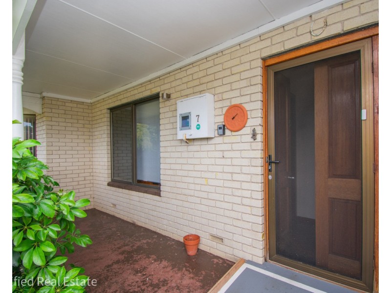 7 Hugel Place, Spencer Park WA 6330