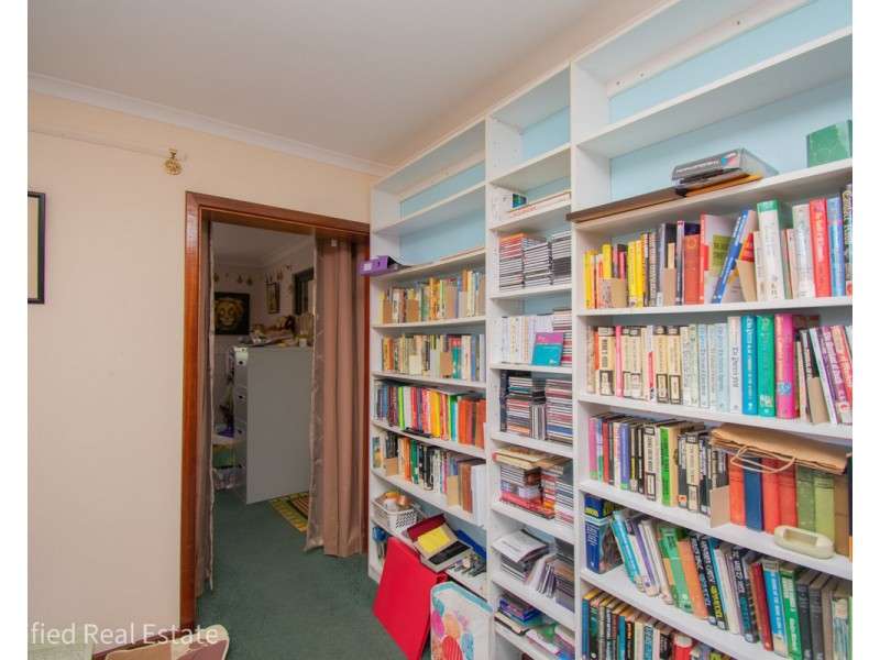 7 Hugel Place, Spencer Park WA 6330