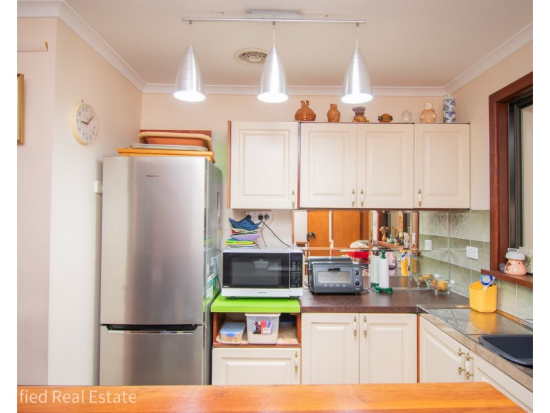 7 Hugel Place, Spencer Park WA 6330