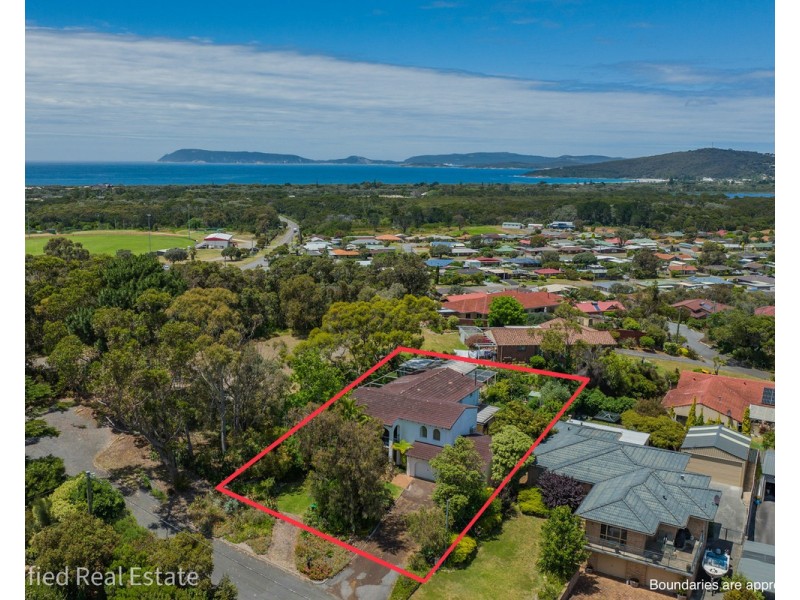 8 Breaksea Crescent, Collingwood Heights WA 6330