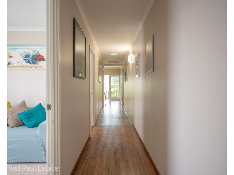 8 Breaksea Crescent, Collingwood Heights WA 6330