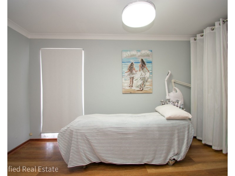 8 Breaksea Crescent, Collingwood Heights WA 6330