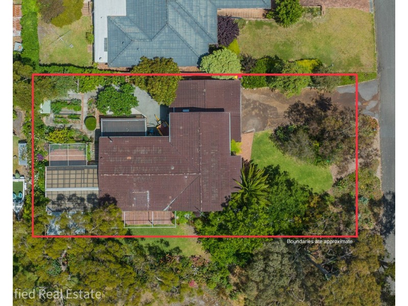 8 Breaksea Crescent, Collingwood Heights WA 6330