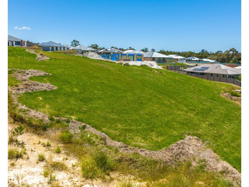654 Greyhound Circle, Gledhow WA 6330