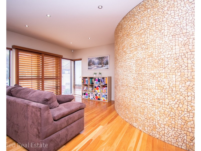 15 Miramar Road, Mira Mar WA 6330