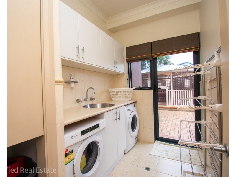 15 Miramar Road, Mira Mar WA 6330