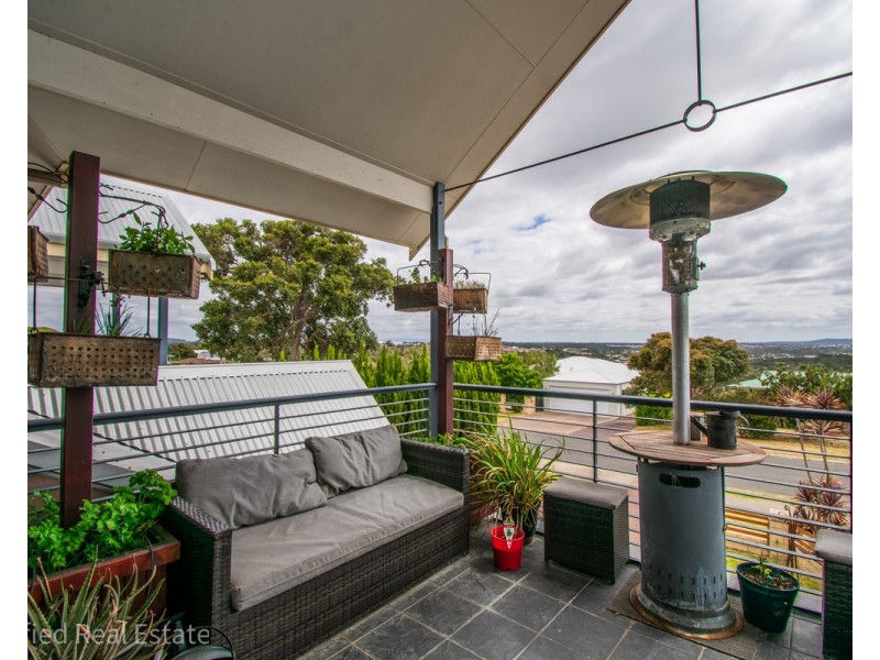 15 Miramar Road, Mira Mar WA 6330