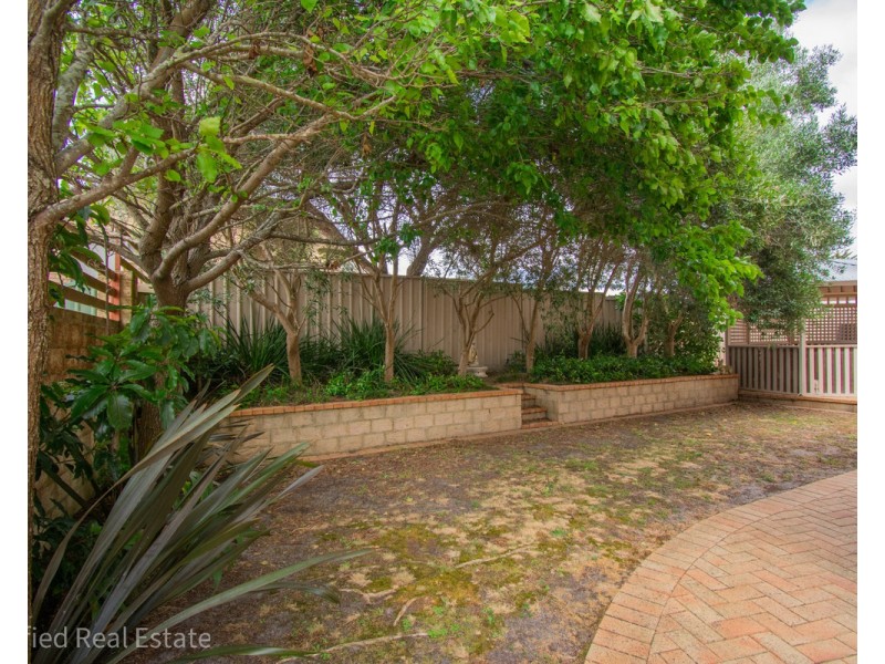 15 Miramar Road, Mira Mar WA 6330