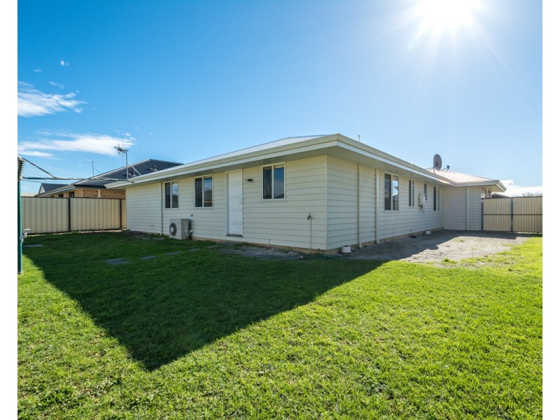 3 Orion Avenue, Mckail WA 6330