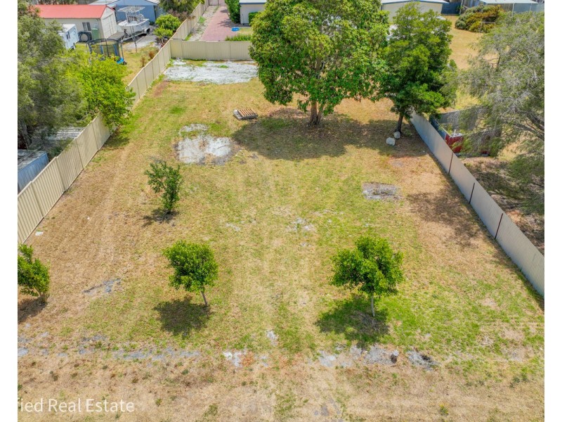 10 Hayward Crescent, Yakamia WA 6330